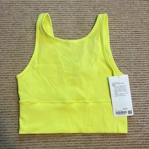 Ribbed power pivot tank